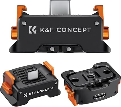 K&F Concept Osmo Pocket 3 用アダプターマウント 充電ベース【充電しながら撮影可能】オズモポケット3 用 マウント Type-Cポート 1/4ネジ穴 アクションカメラ用アクセサリー クイックリリースJ型プレート付 三脚や自撮り棒などに取り付け可能 アルミ合金製
